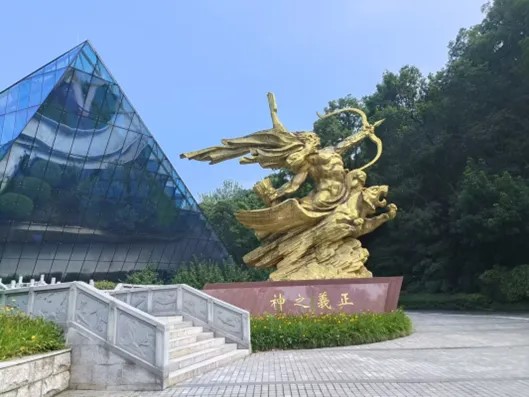 ɫ֮÷̣нഫ