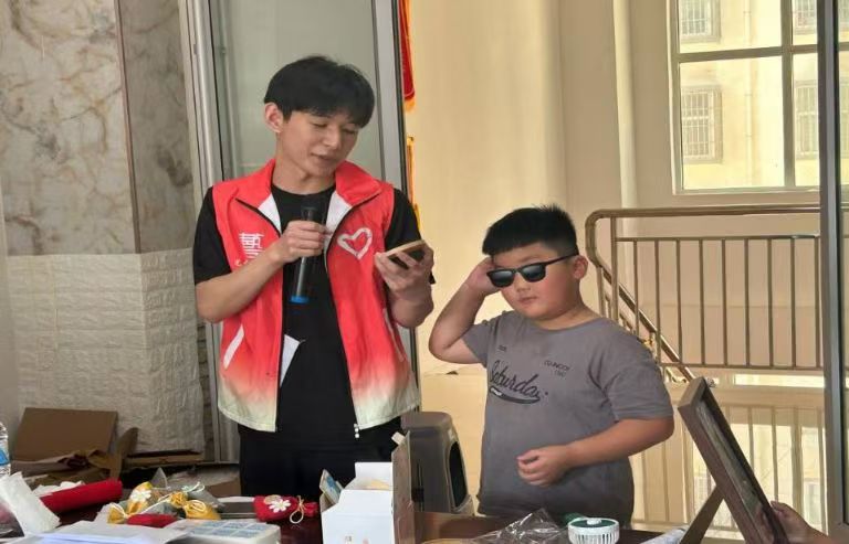 ǹ ͯ ѪѲͯôͳսͯ