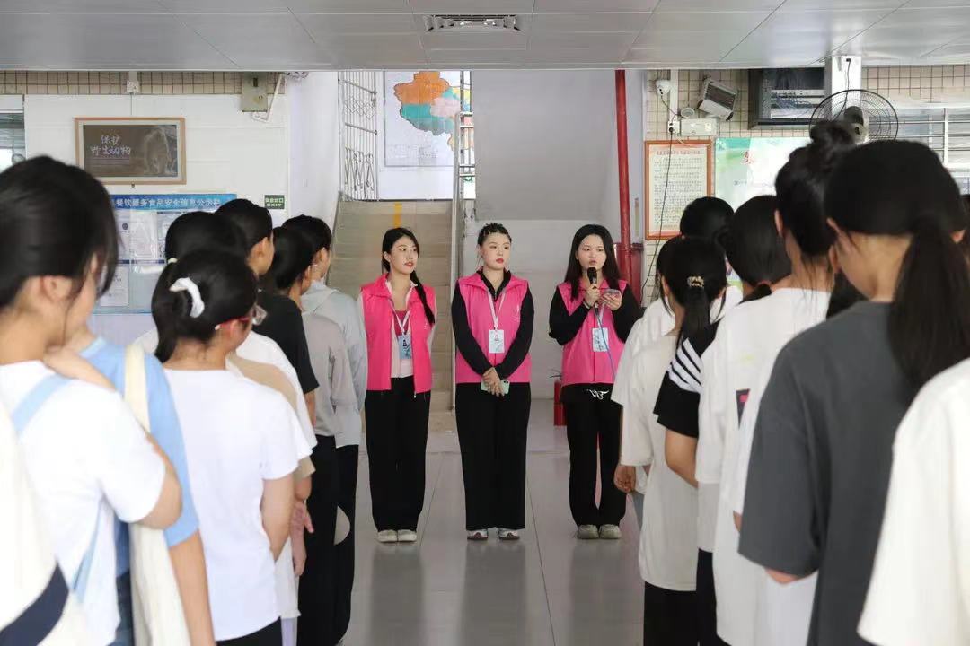ʦԺѧ磺Ԣ֣дս̡ƪ