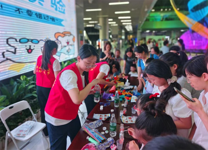 ƽΣ캽ֹϺѧഺ֮дտմ